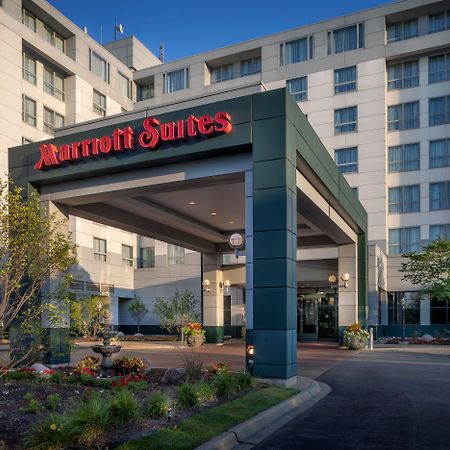 Chicago Marriott Suites Дирфилд Экстерьер фото