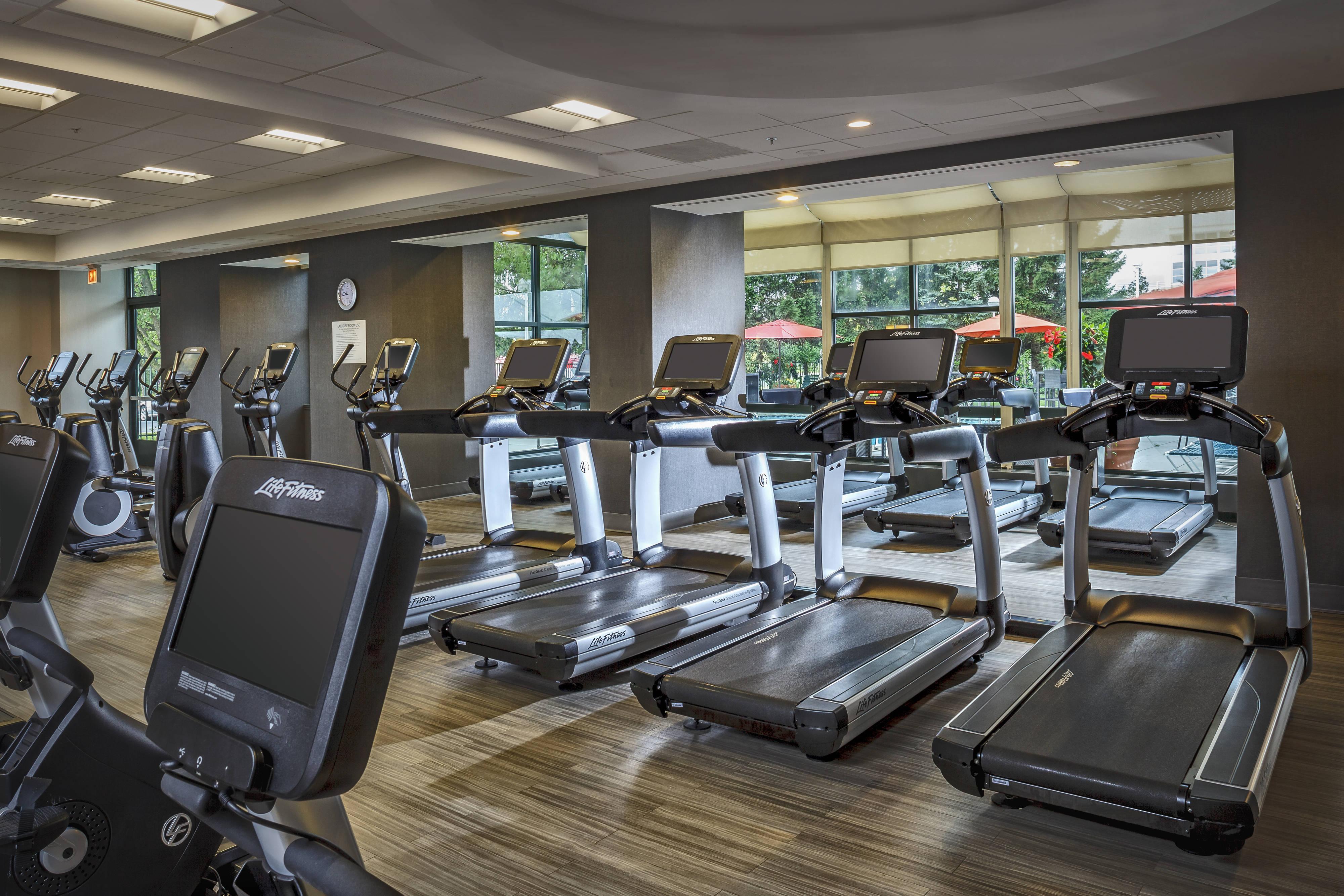 Chicago Marriott Suites Дирфилд Экстерьер фото