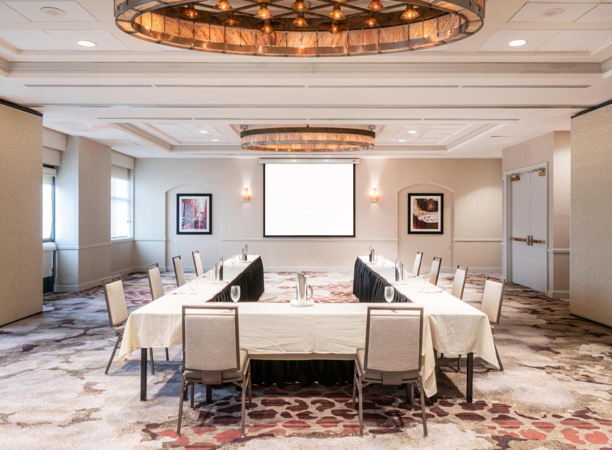 Chicago Marriott Suites Дирфилд Экстерьер фото