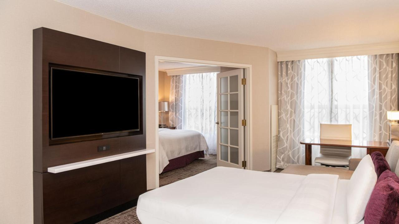 Chicago Marriott Suites Дирфилд Экстерьер фото