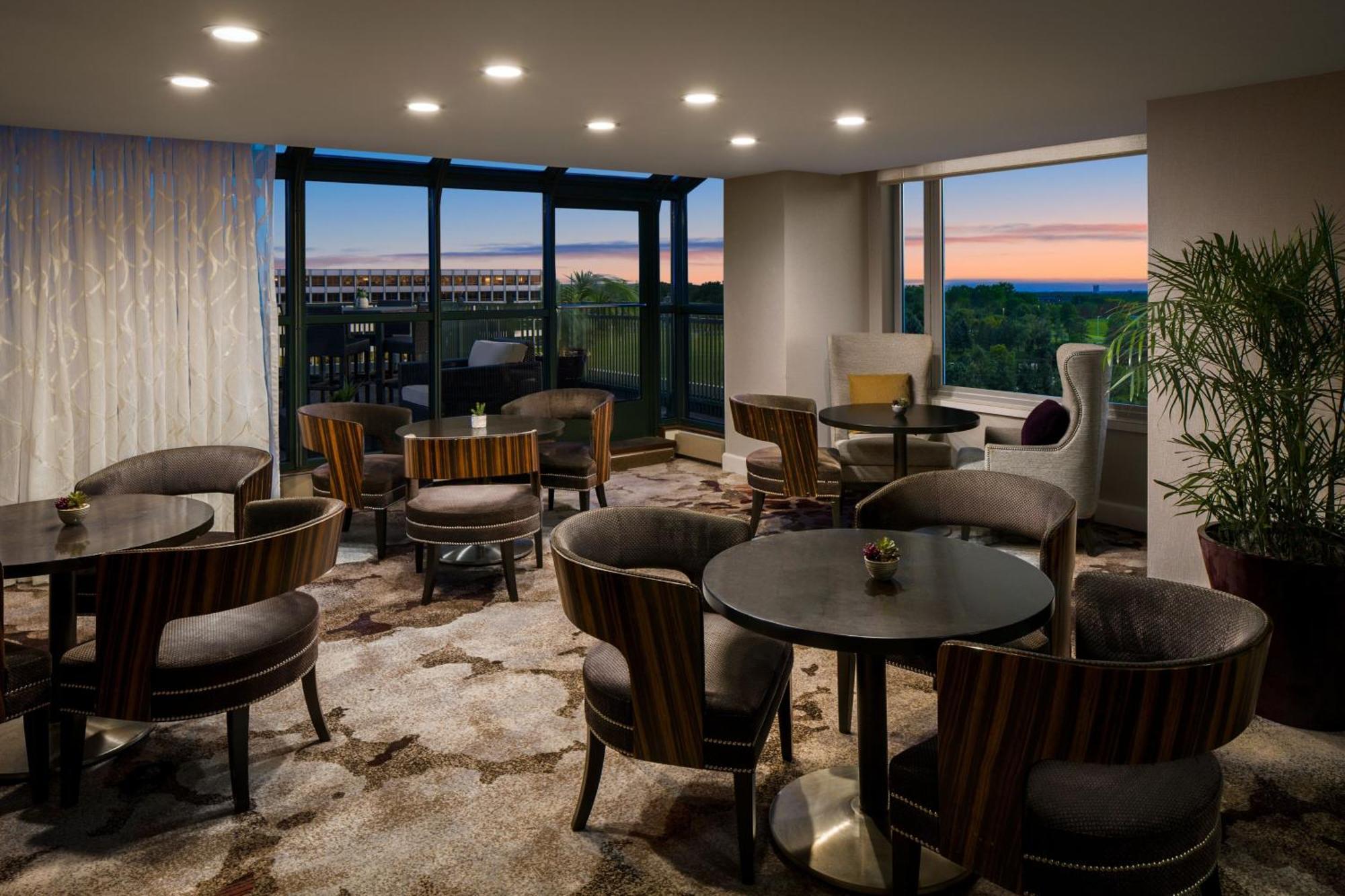 Chicago Marriott Suites Дирфилд Экстерьер фото