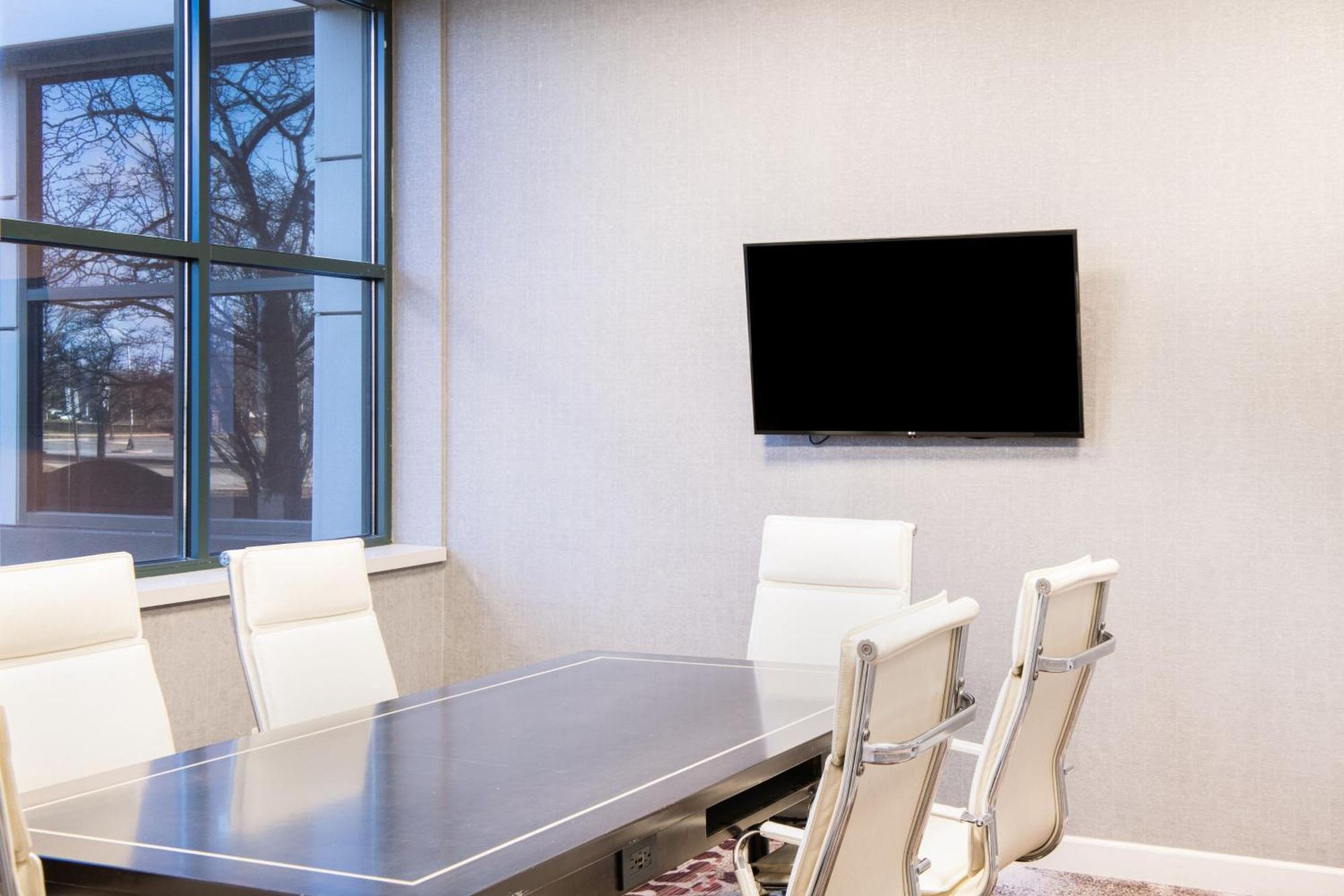 Chicago Marriott Suites Дирфилд Экстерьер фото